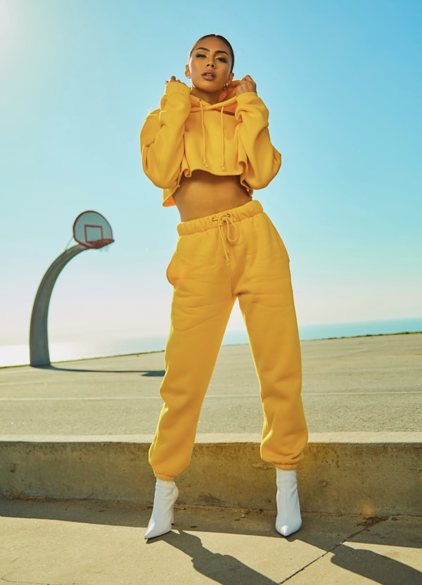 Women's Fashion